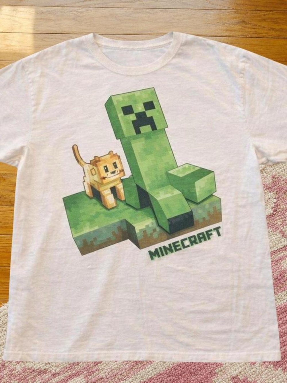 Gildan White Minecraft Creeper & Cat Graphic Tee
